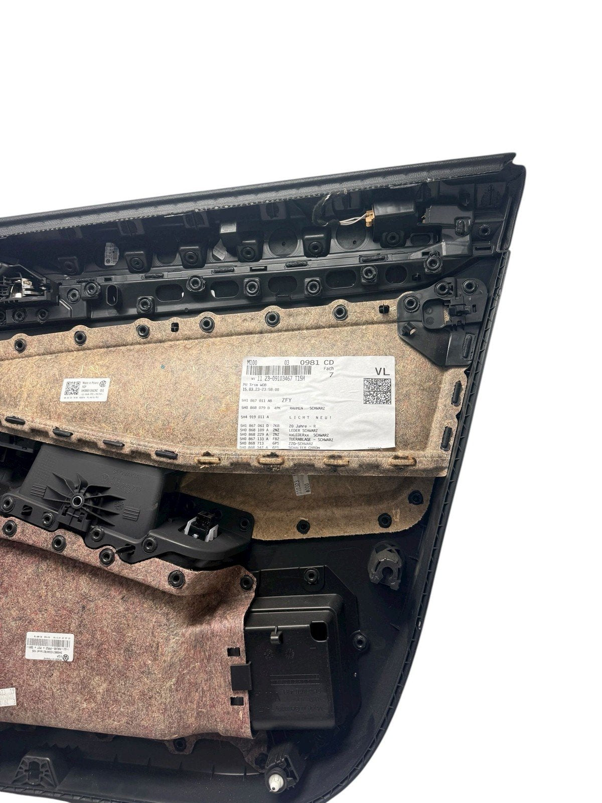 2022 - 2024 VW GOLF R GTI FRONT LEFT DRIVER SIDE DOOR PANEL WITH CARBON TRIM OEM
