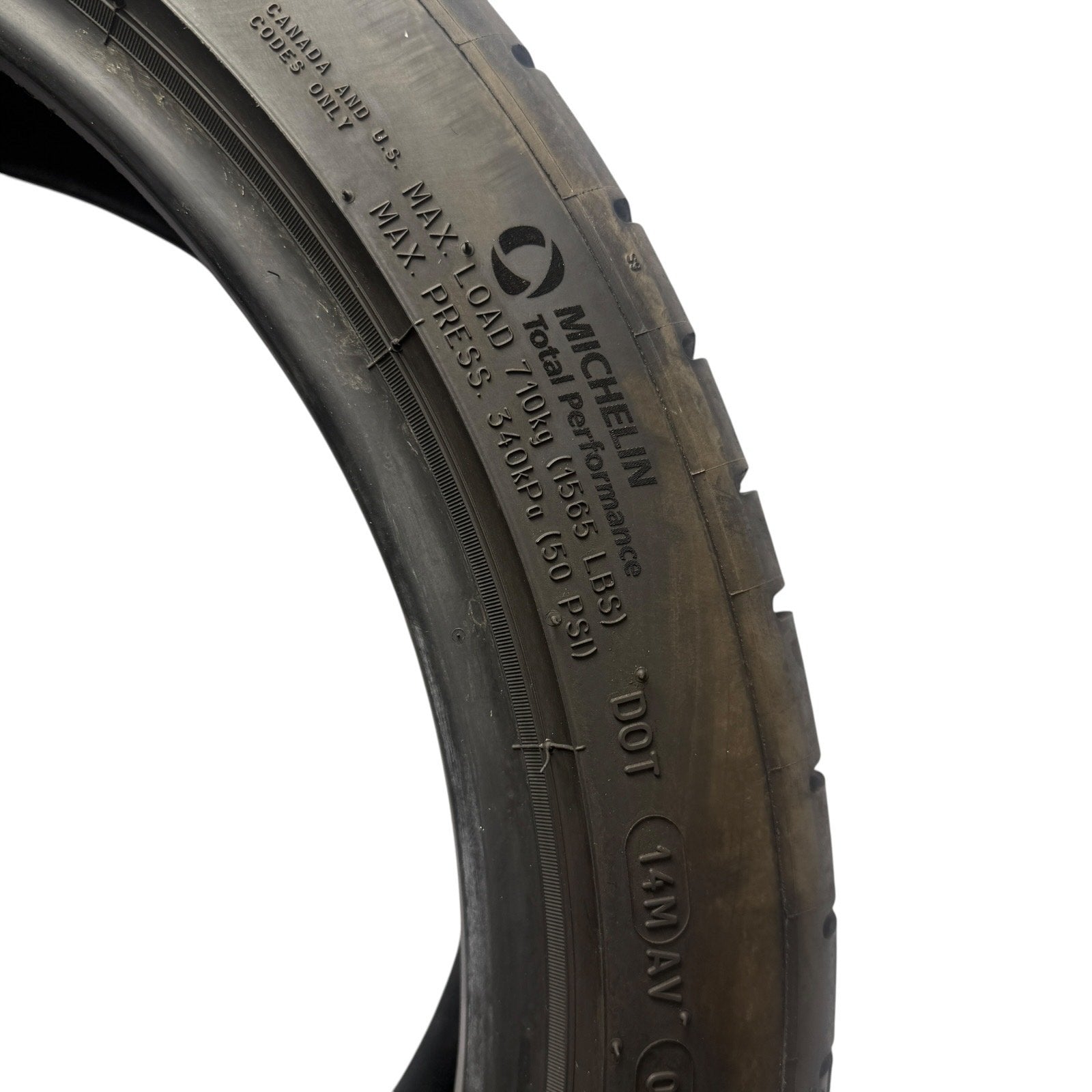 Michelin Pilot Sport All Season 4 235/40ZR19 96Y Used 9/32nds