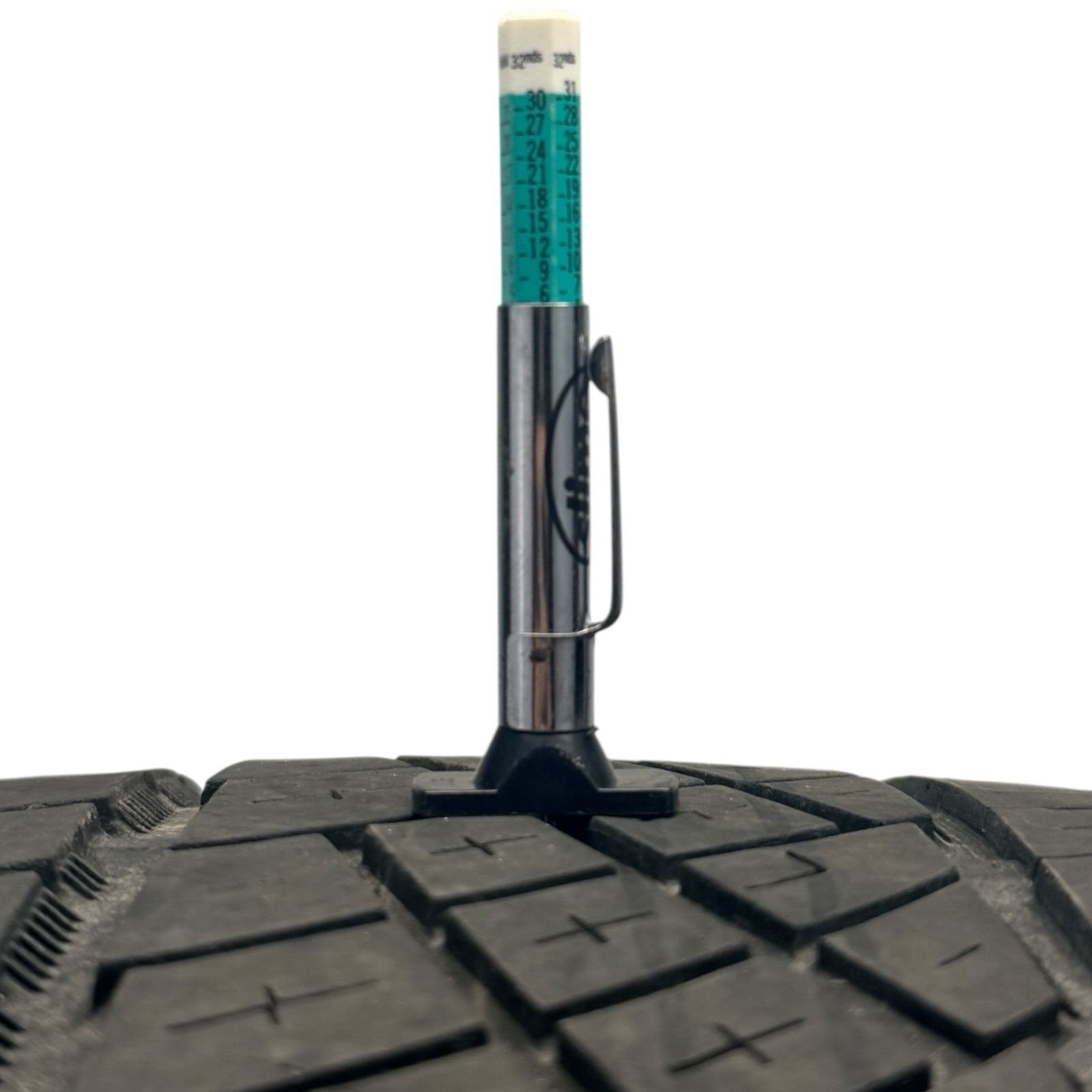 Used 235/35ZR19 Continental ExtremeContact DWS06 91Y 6/32 - 1 Tire