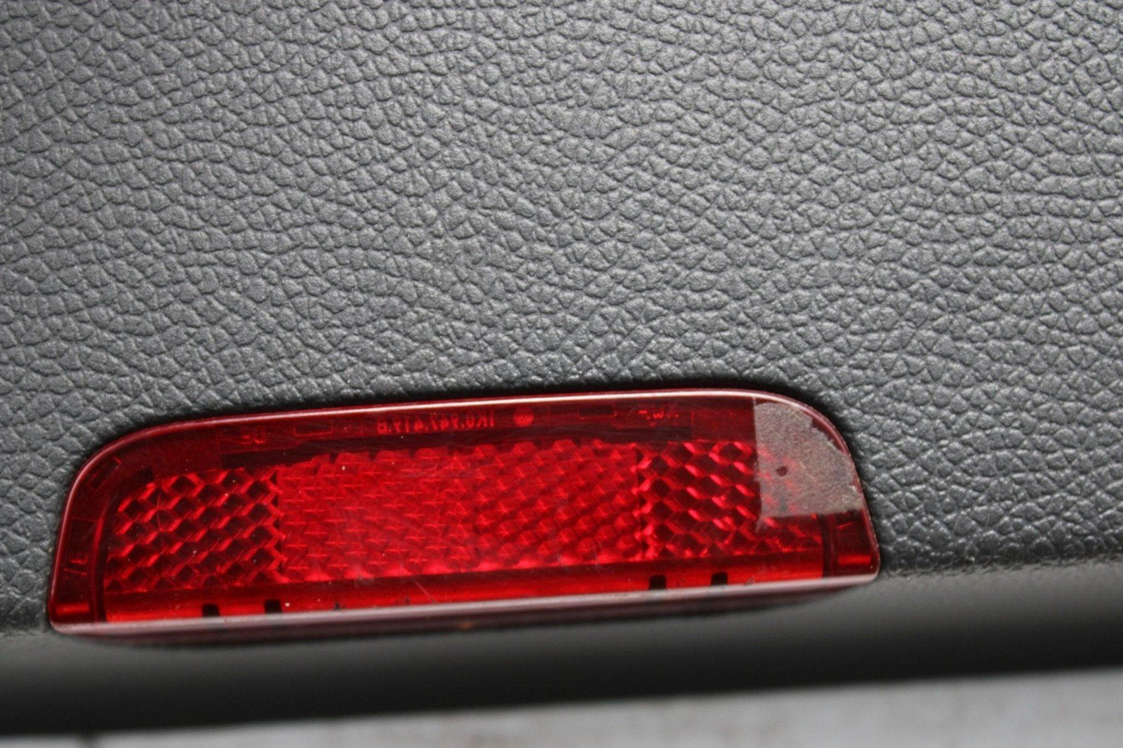 2012 - 2013 VOLKSWAGEN GOLF R FRONT LEFT DRIVER DOOR PANEL WITH ALUMINUM TRIM