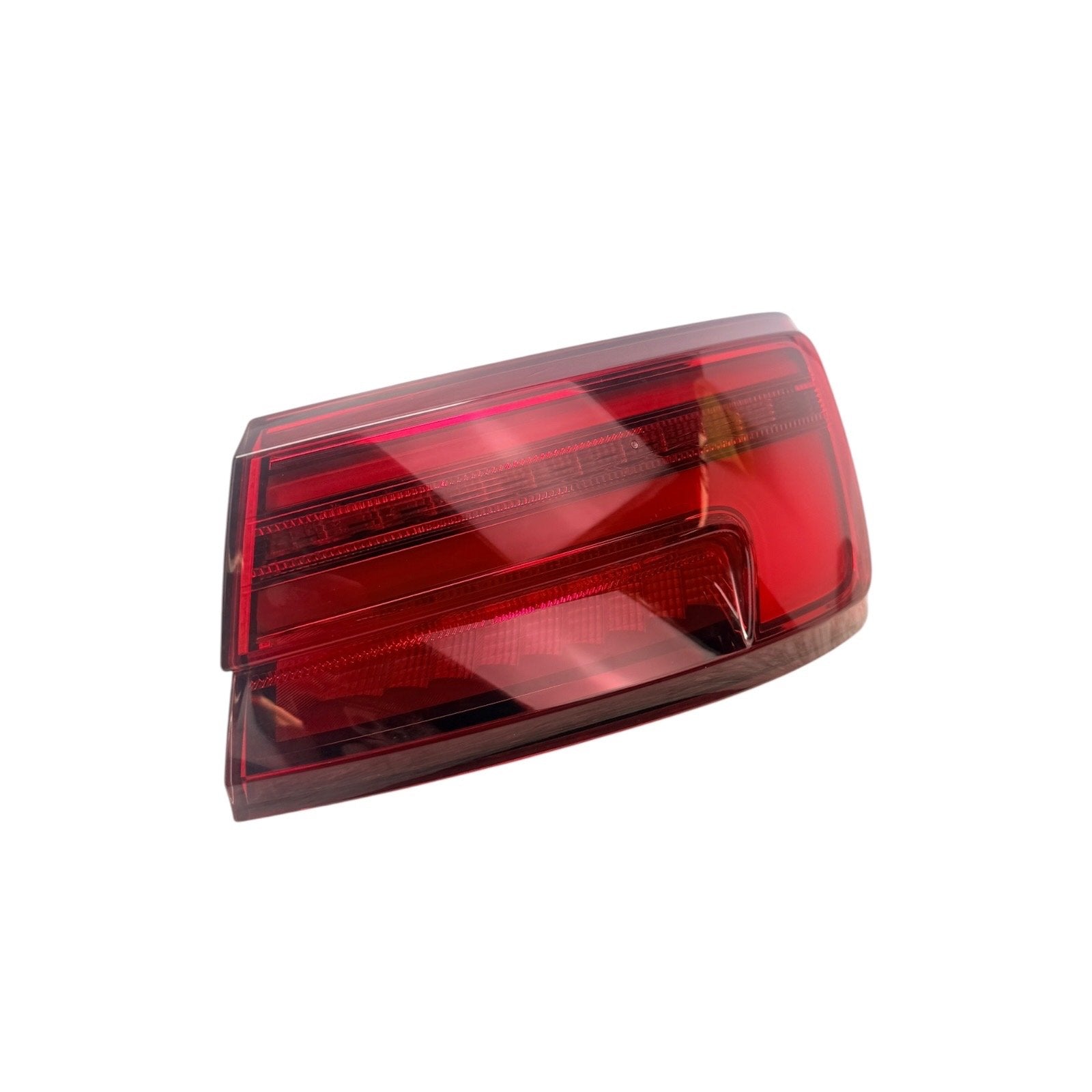 2017-2020 Audi S3 RS3 Tail Lamp RH Passenger Outer Quarter Mounted 8V5945092A
