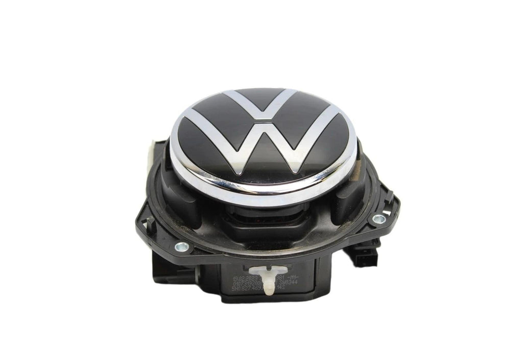 2022 - 2024 VOLKSWAGEN GOLF R GTI TRUNK LID TAIL GATE HATCH HANDLE EMBLEM CAMERA