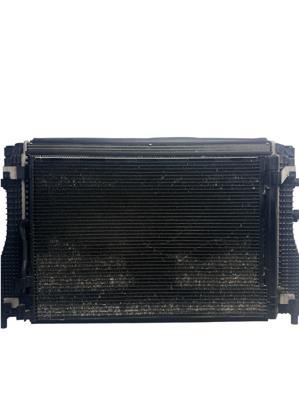 2015-2020 Audi S3 VW Golf R Radiator Cooling Fan Shroud Assembly Complete