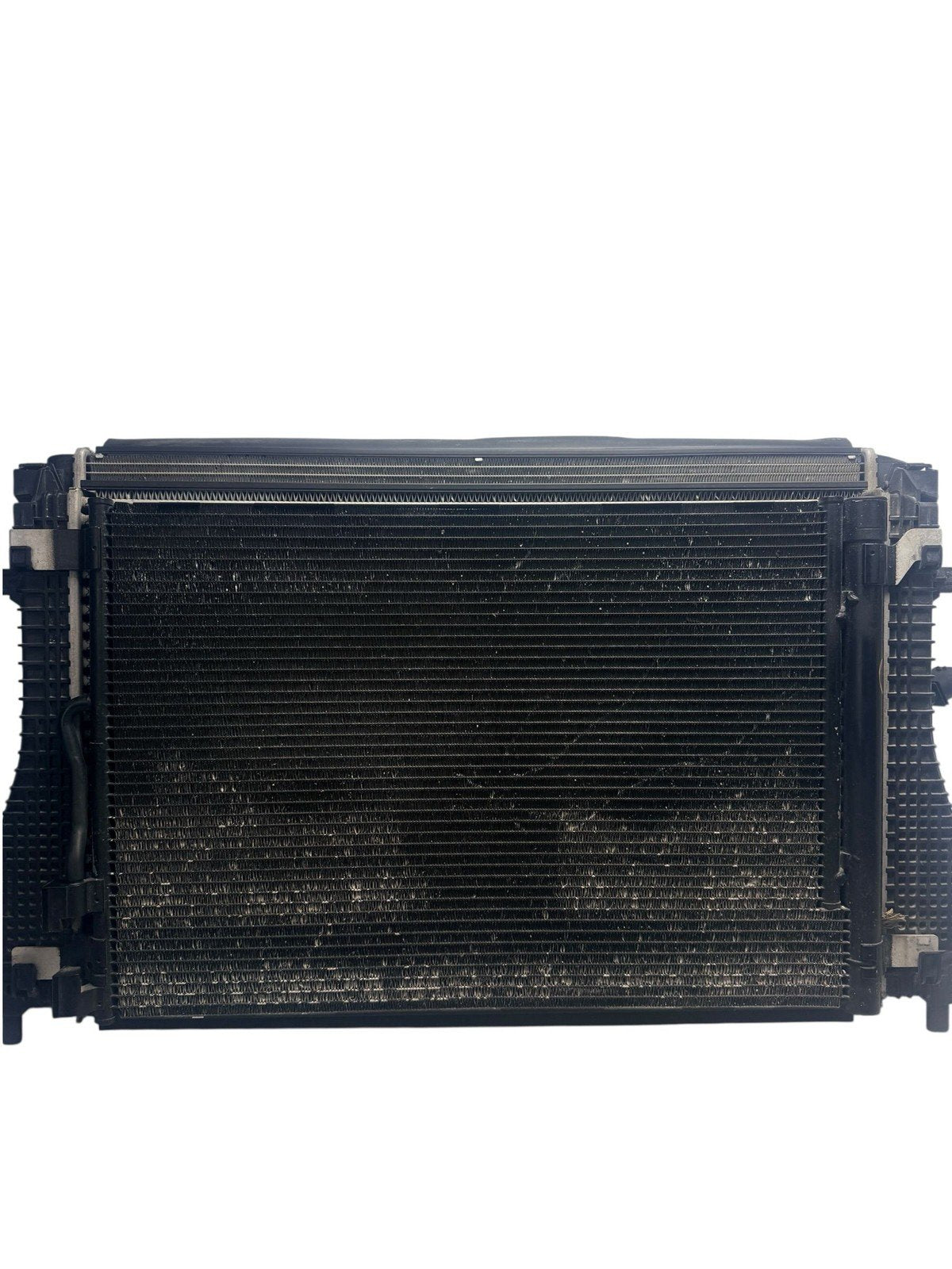 2015-2020 Audi S3 VW Golf R Radiator Cooling Fan Shroud Assembly Complete