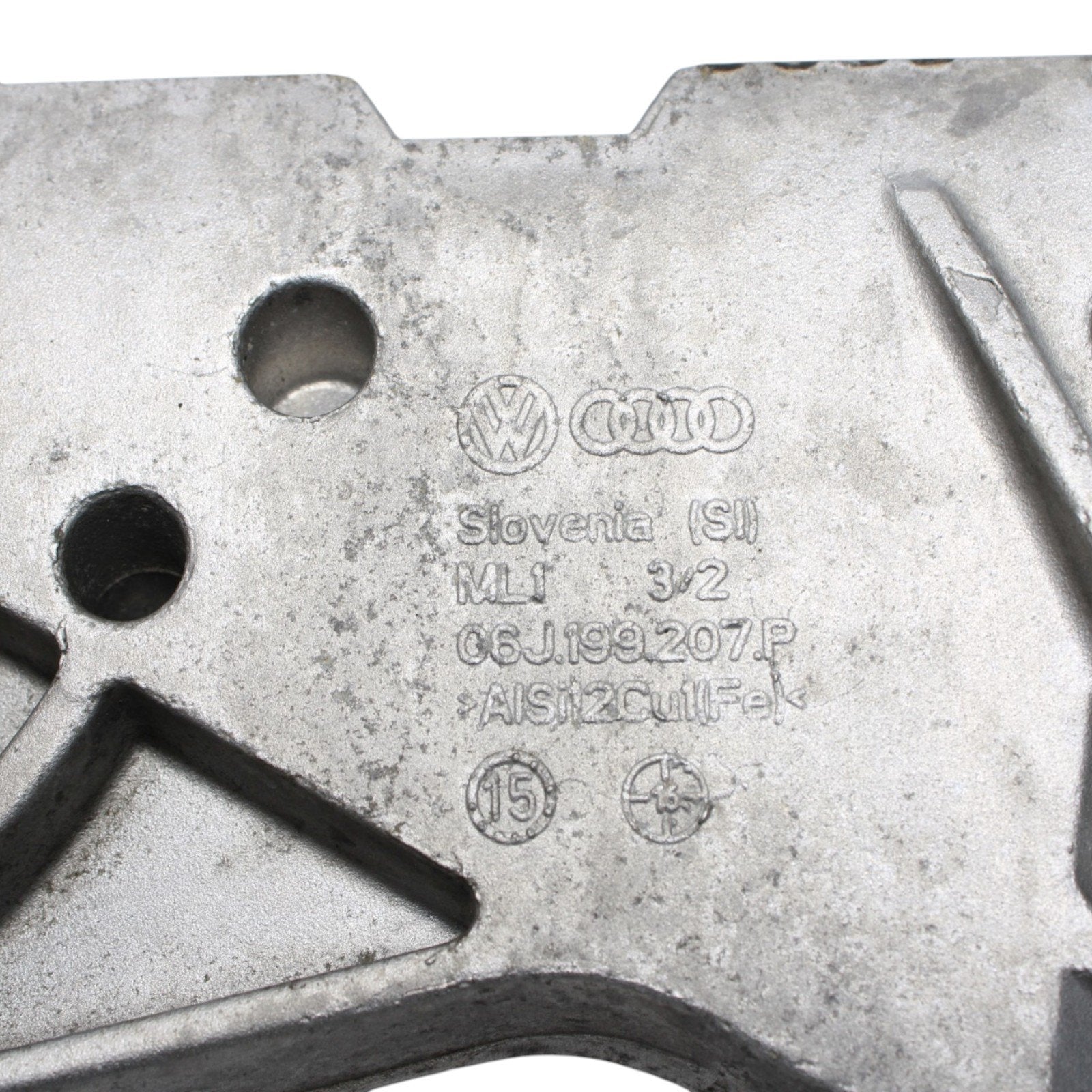 2015-2020 Audi S3 Volkswagen Golf R GTI Right Engine Mount Bracket 06J199207P