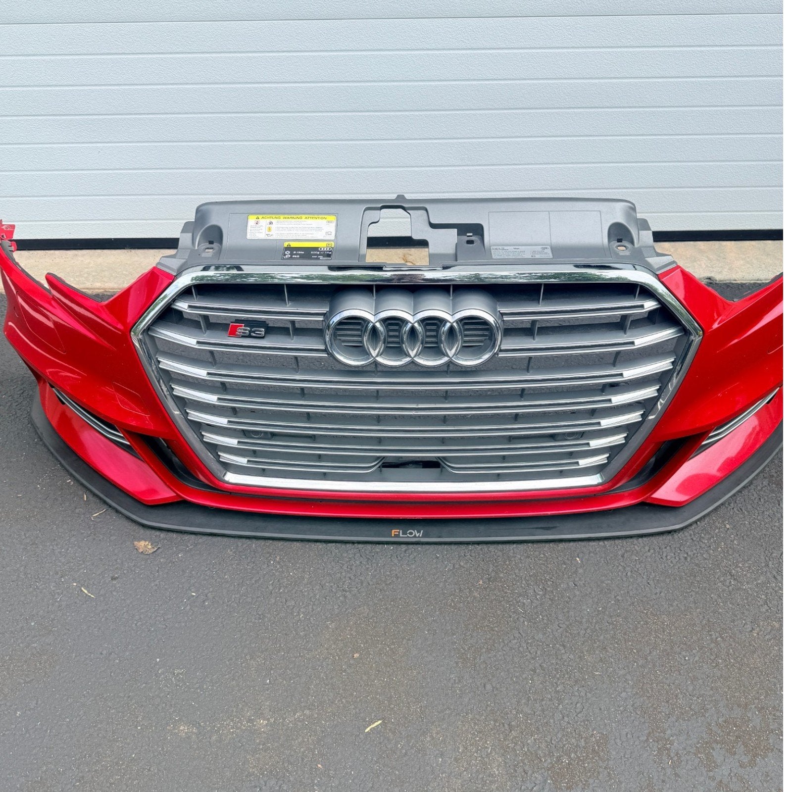 Front Bumper w Grille Tango Red LY3U 8V5807065AF 17-20 Audi S3 *Rock Chips