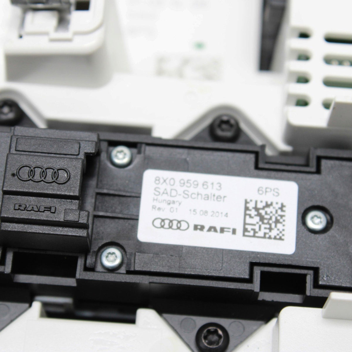 15-16 Audi A3 S3 Front Roof Overhead Dome Light Sunroof Switch Panel 8V0947135D